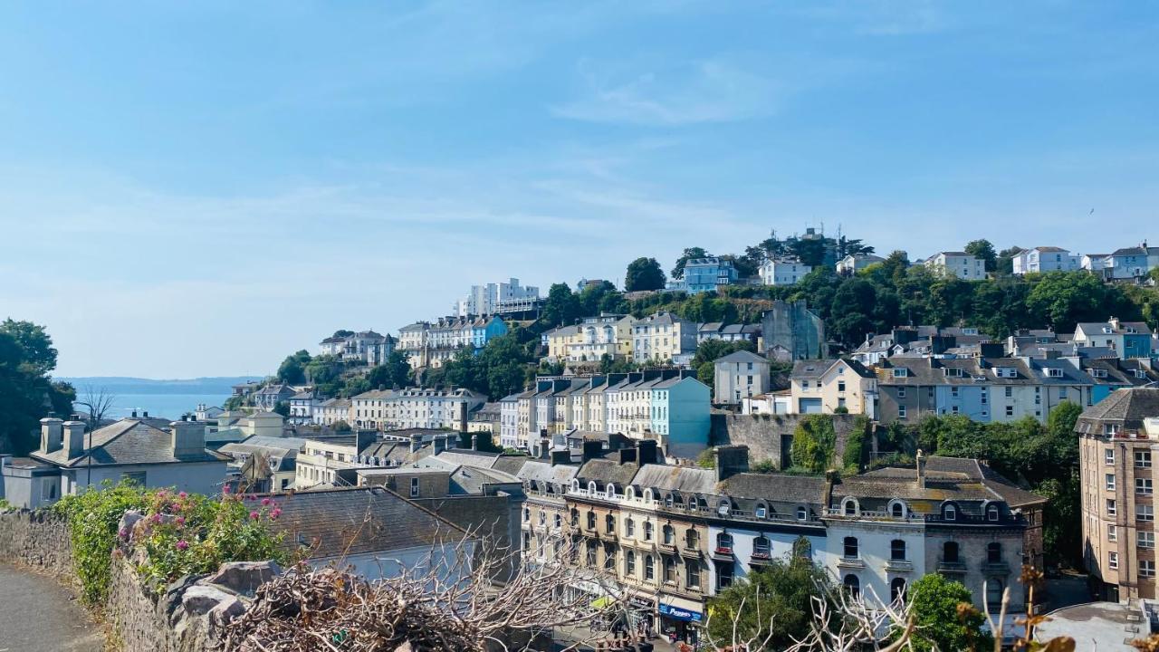 The Bonting Beautiful Three Bed Townhouse Near Harbour And Beach Torquay Exterior foto